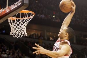 蒂格发问：若罗伊没受伤 他在开拓者队史的地位是否超利拉德