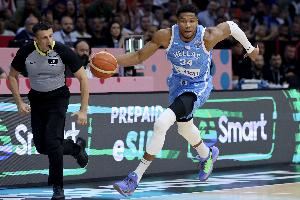 努尔基奇谈对阵希腊：必须得限制住字母哥 你得为他筑起一堵墙