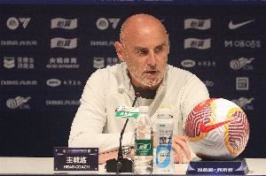 穆斯卡特：日本联赛和球员的水平一直很高，拿1分回上海可接受