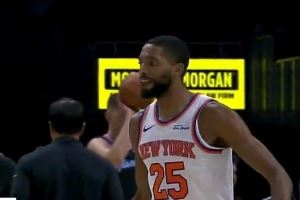 这种机会不浪费！大桥预判抢断 反击轻松双手轻扣打停热火